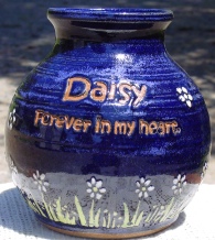 Forever in our hearts & name inscription with no plaque, but inscribed directly into clay pot