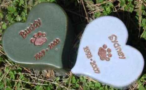 custom inscribed heart box ceramic pet urn