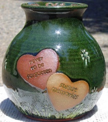 memorial urn