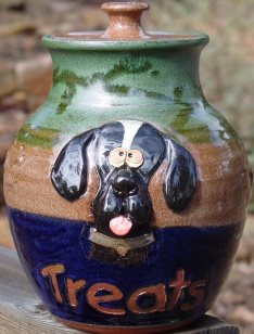 spaniel treat jar black and white