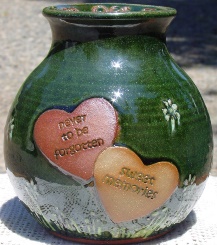 memorial urn